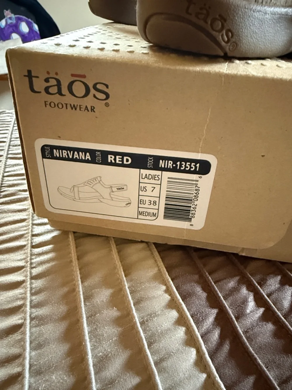NIRVANA Women's Red Leather Slingback Sandals.  Taos.  Make offer! - Picture 2 of 6